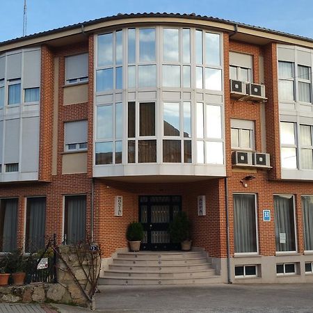 Hostal Arpa Ávila Zewnętrze zdjęcie